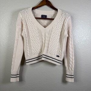 Abercrombie & Fitch Women’s V-Neck Cable Knit Fisherman Academia Preppy Sweater